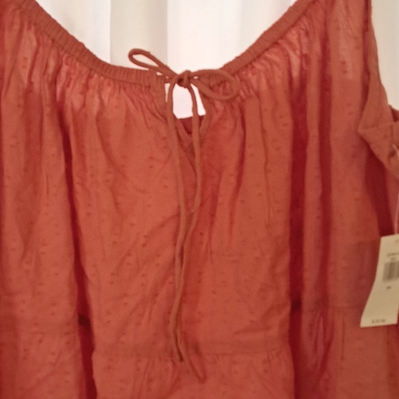 NWT OLD NAVY BABYDOLL TOP/ 2XL - Picture 2 of 4